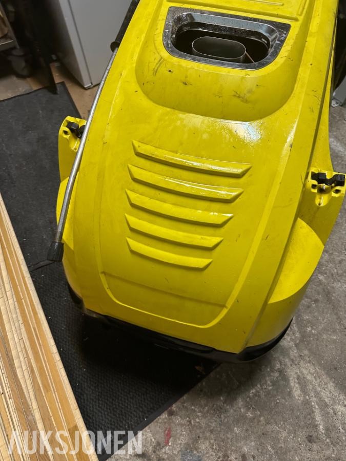 Kärcher Professional – varmtvanns-høytrykkspyler HDS 8/18-4 M