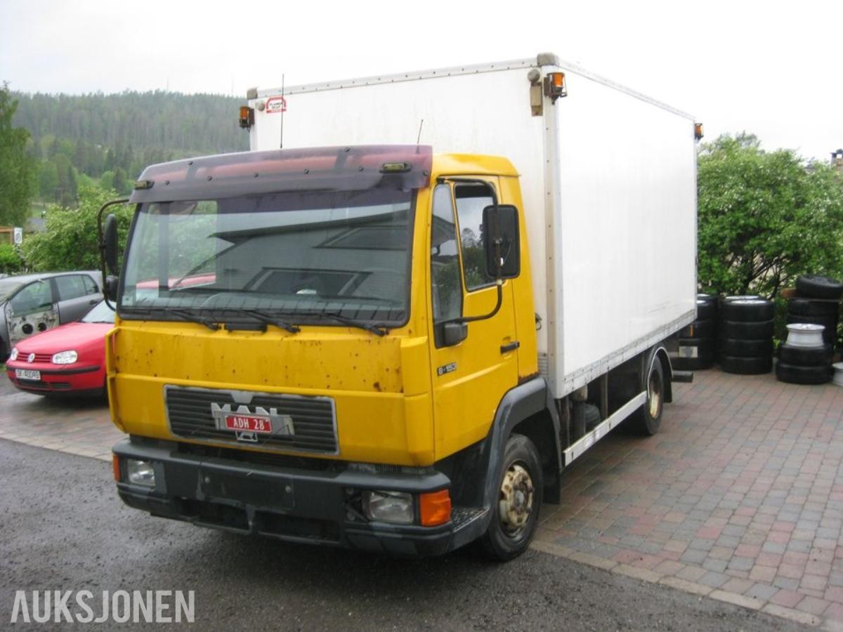 1996 MAN 8.153LC SKAPBIL *INGEN MINSTEPRIS*