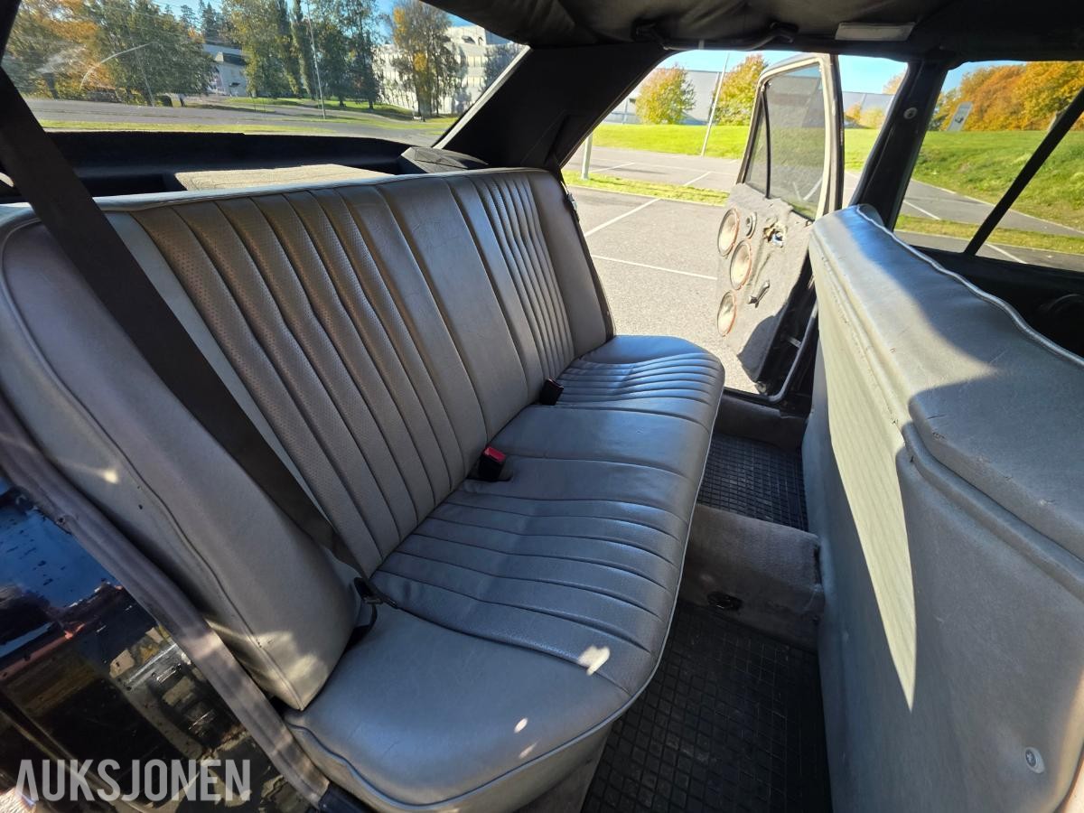 1995 Mercedes-Benz E200D Limousin