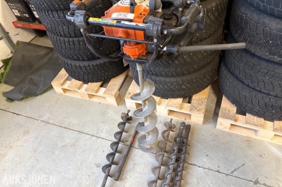 STIHL BT 121 jordbor med flere bor