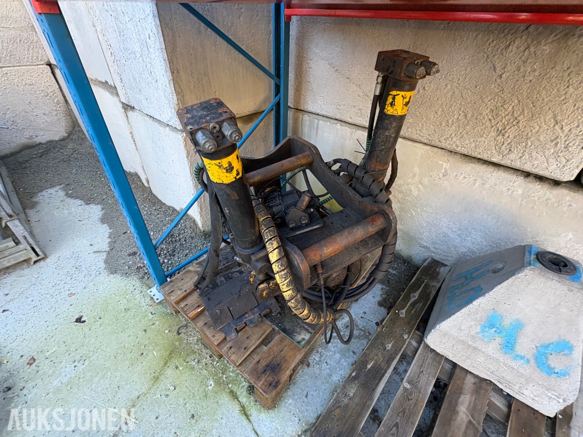 2016 Cat 312EL beltegraver med S60-feste og tiltrotator
