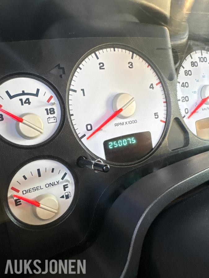 2003 DODGE RAM 5.9 DIESEL 309HK 4WD AUTOMAT TRUCKMASTER SABRE