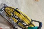 Trekkefjær i glassfiber på stativ med hjul