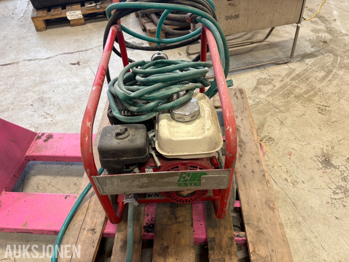 TPM-50 bensindrevet trykkprøvepumpe med Honda GX120