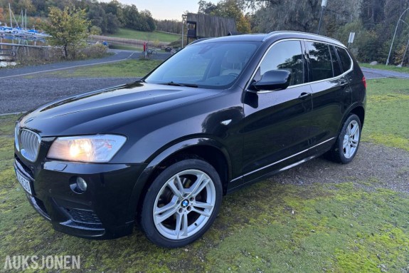 2013 BMW X3 xDrive20i, 138300km, HeadUpDisplay, Hengerfeste, Skinninteriør, S+V dekk, Full service motor og forstilling/styring