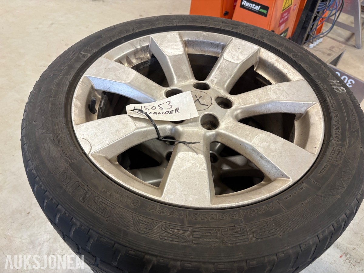 4 stk. 18" aluminiumsfelger med dekk 225/55 R18