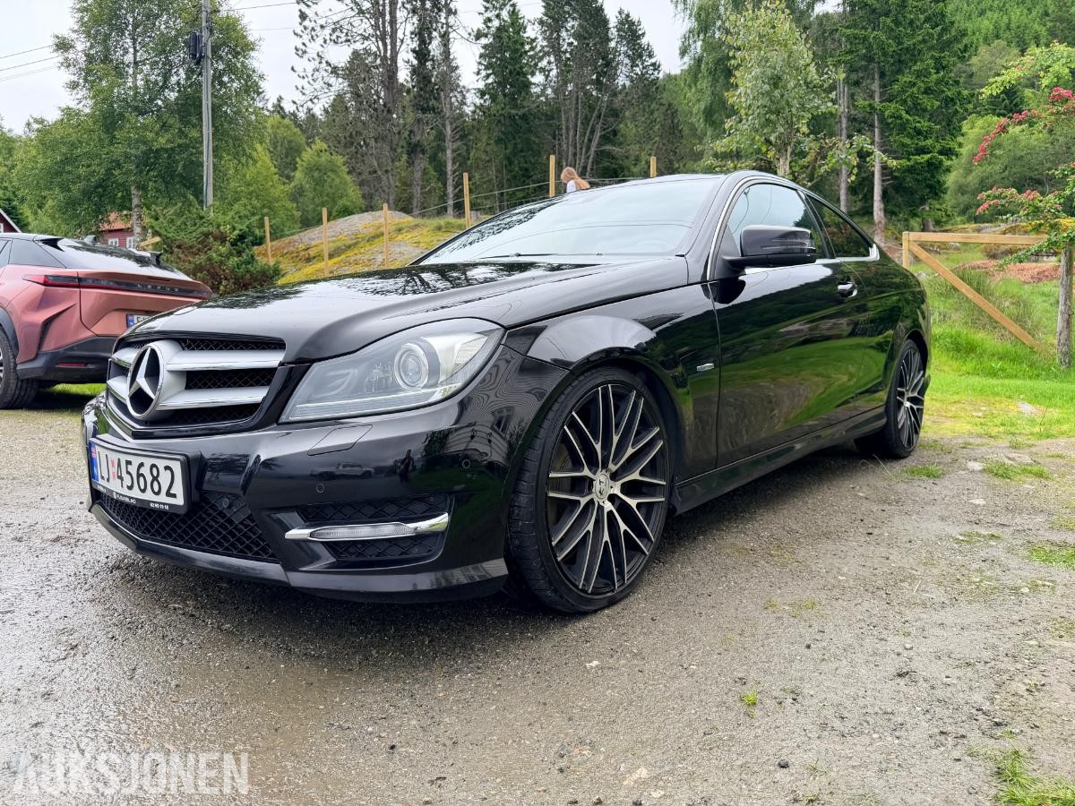 2012 Mercedes-Benz C 180 1.8 bensin 156HK Automat, Cruisekontroll, S+V Dekk