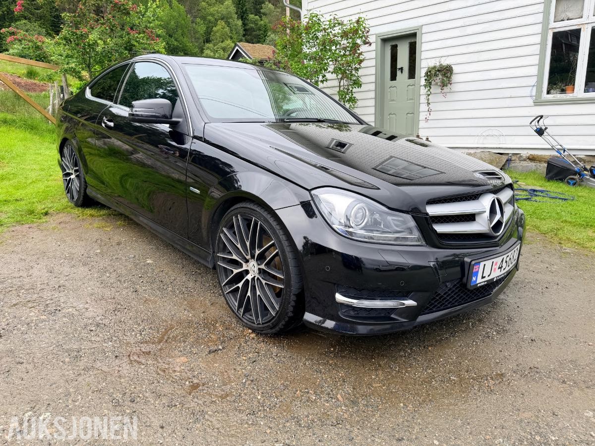 2012 Mercedes-Benz C 180 1.8 bensin 156HK Automat, Cruisekontroll, S+V Dekk