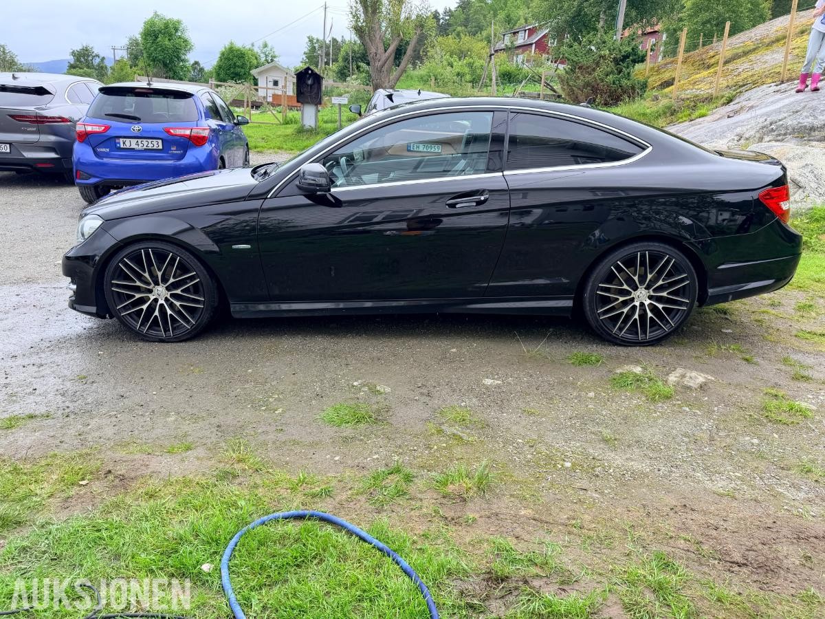 2012 Mercedes-Benz C 180 1.8 bensin 156HK Automat, Cruisekontroll, S+V Dekk