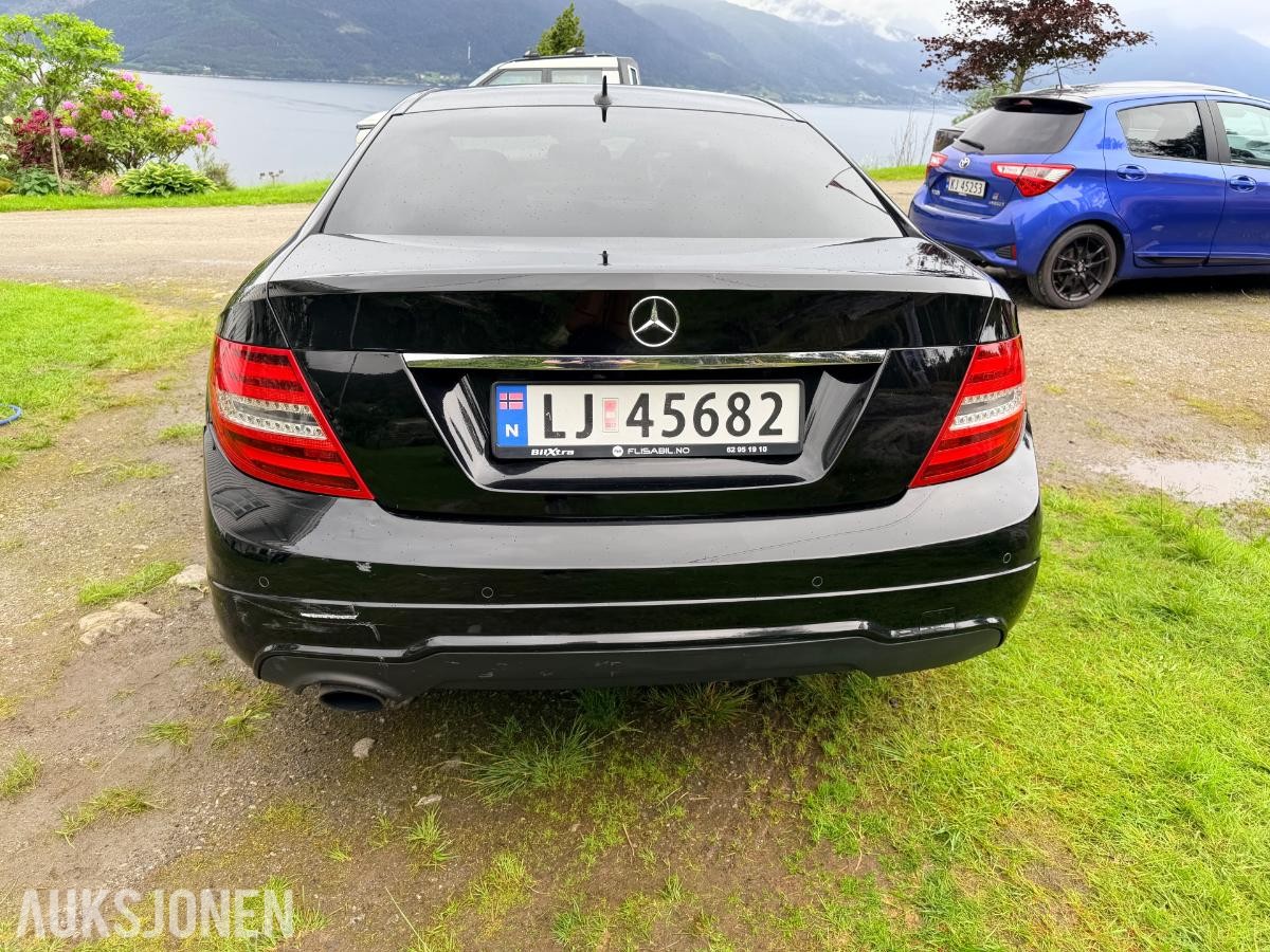 2012 Mercedes-Benz C 180 1.8 bensin 156HK Automat, Cruisekontroll, S+V Dekk