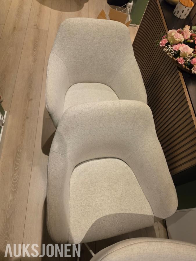 2025 IKEA TOSSBERG – 6 stk. spisestoler – Som nye