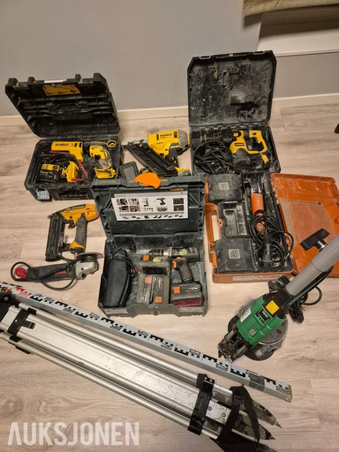 Dewalt bostich bosch fein protool Gipstrekker. Dykerpistol - div verktøy