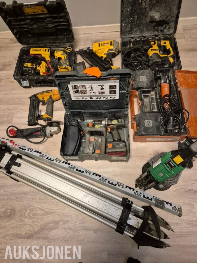 Dewalt bostich bosch fein protool Gipstrekker. Dykerpistol - div verktøy