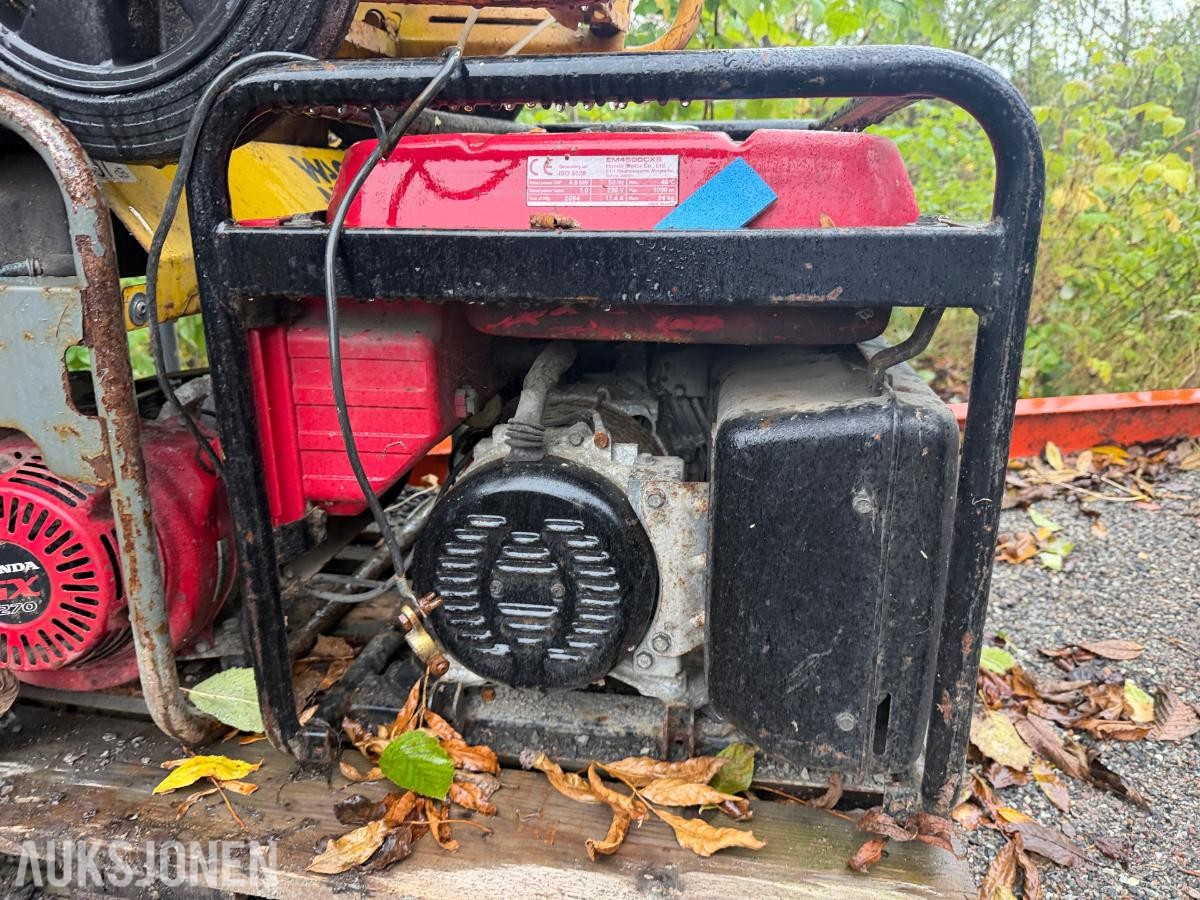 2004 Honda EM4500CXS aggragat