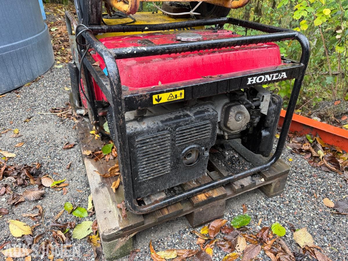 2004 Honda EM4500CXS aggragat