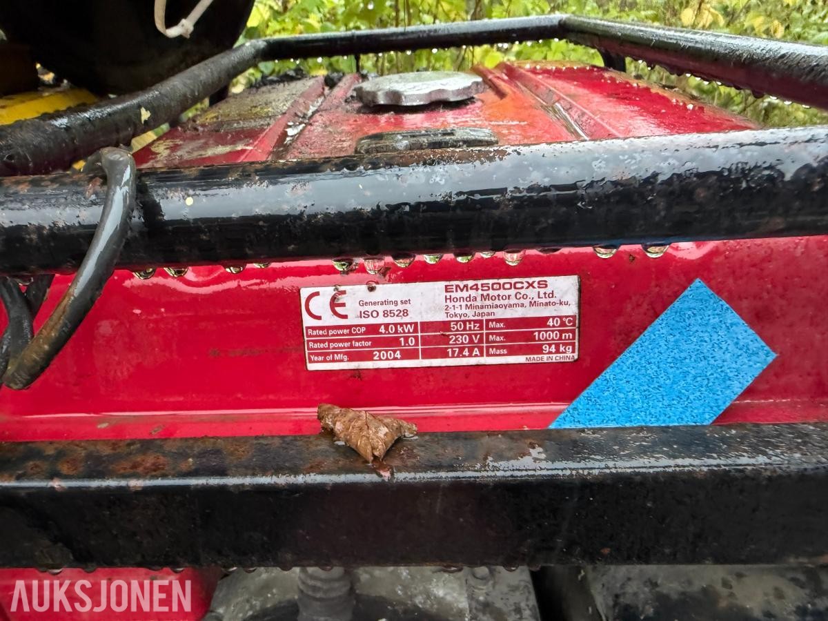 2004 Honda EM4500CXS aggragat