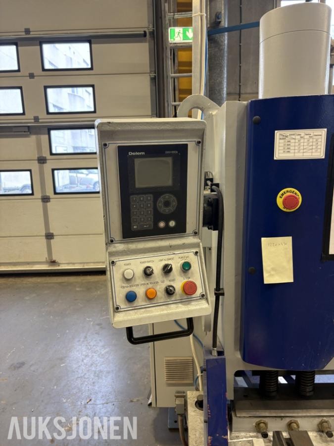 2018 Delem QC11K-6X2500 - Platesaks
