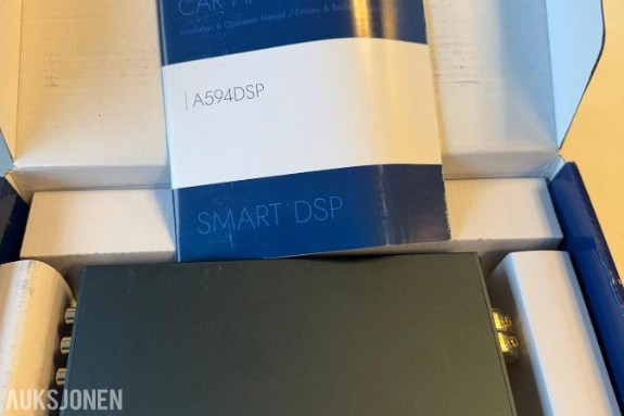 Axton A594DSP - Bilforsterker med DSP og blåtann-strømming integrert - få god lyd i alle biler Axton