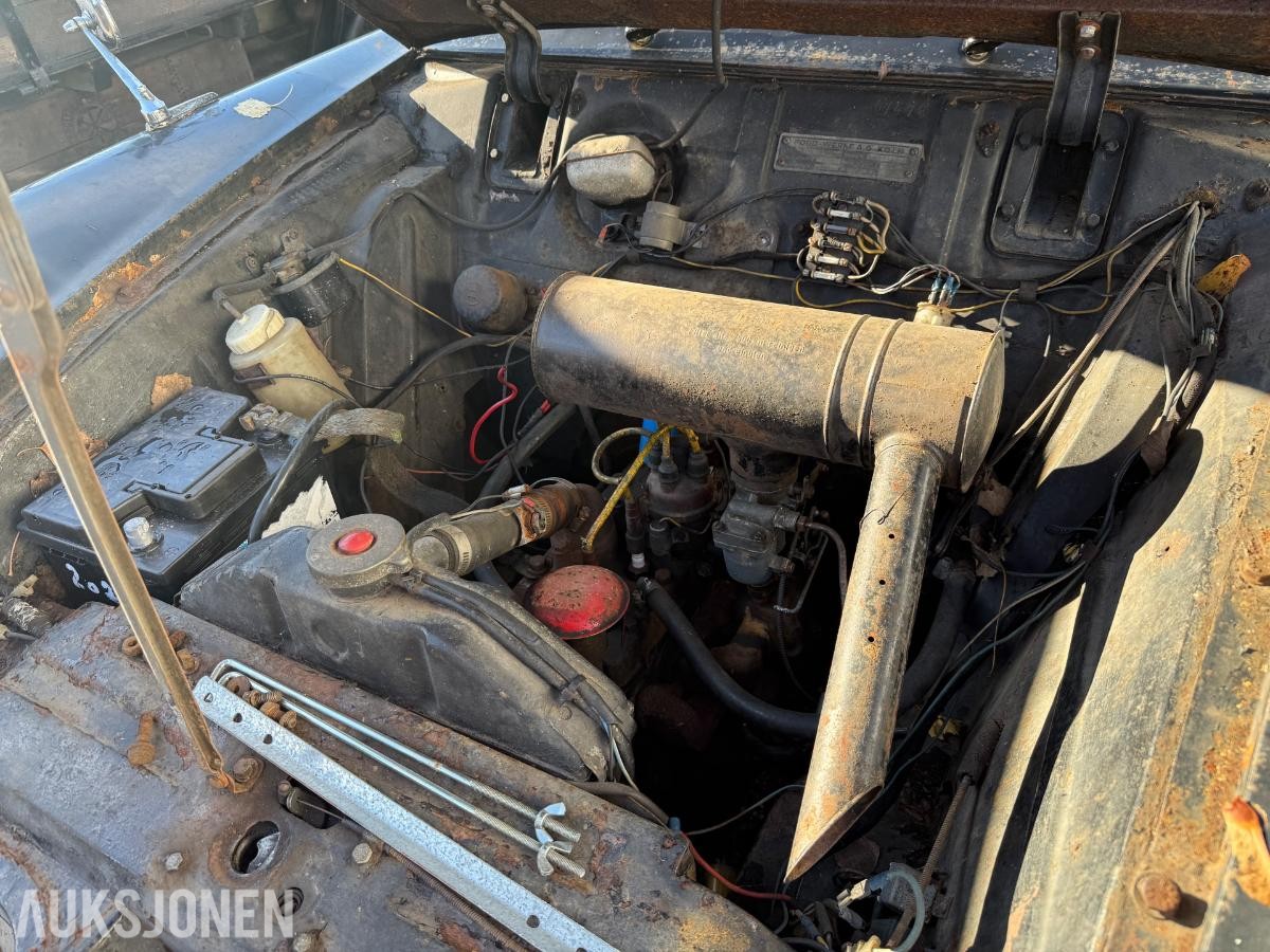 1954 Ford Taunus 12M Globus – Kjørbart restaureringsprosjekt