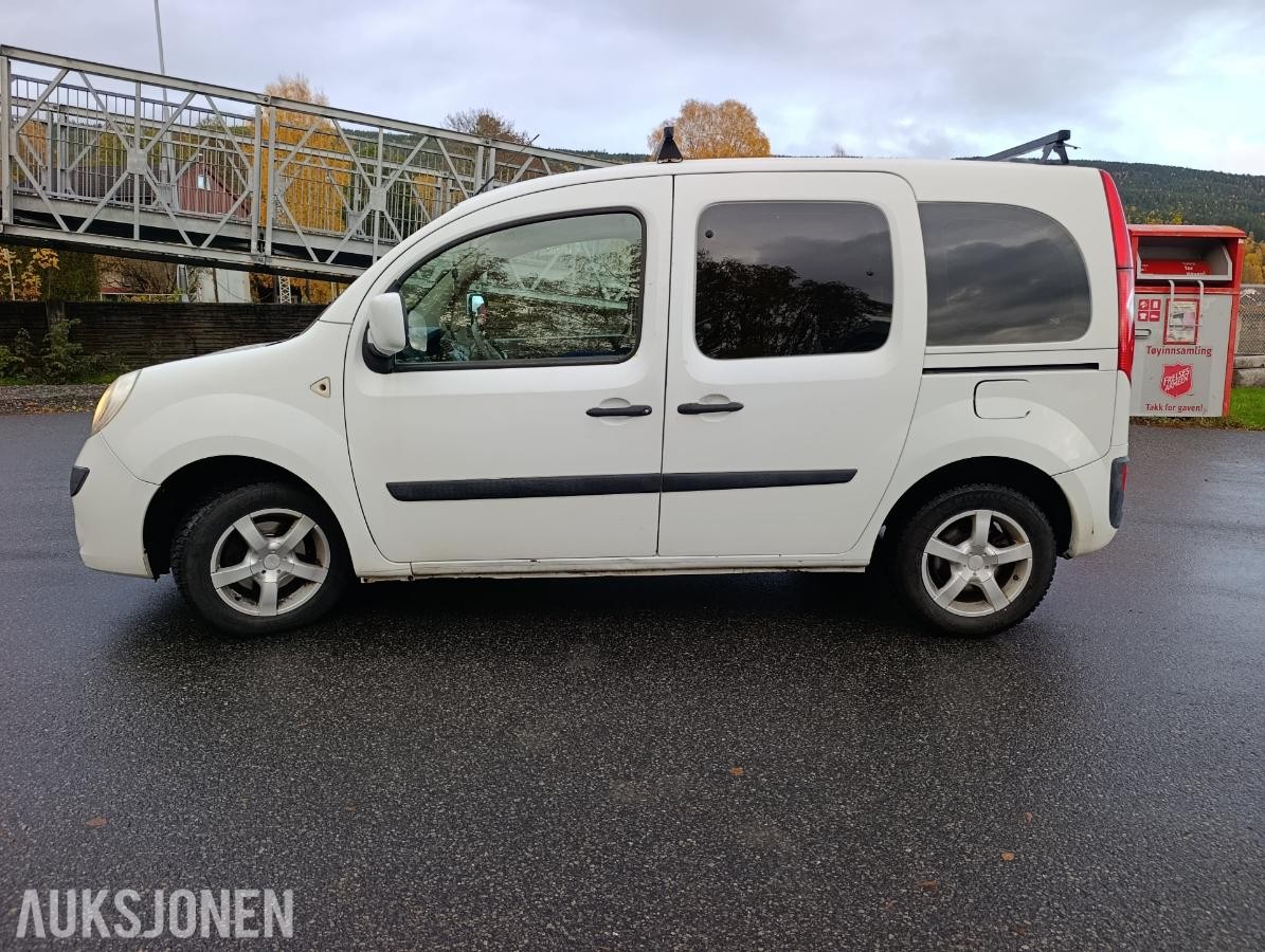 2010 Renault Kangoo 1.5 D 103HK HENGERFESTE SKYVEDØRER