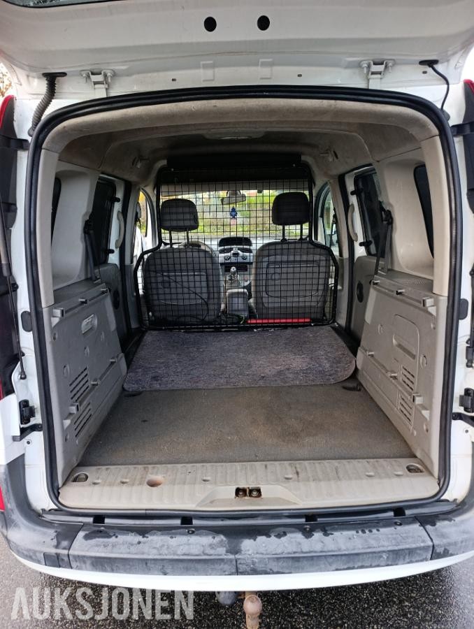 2010 Renault Kangoo 1.5 D 103HK HENGERFESTE SKYVEDØRER