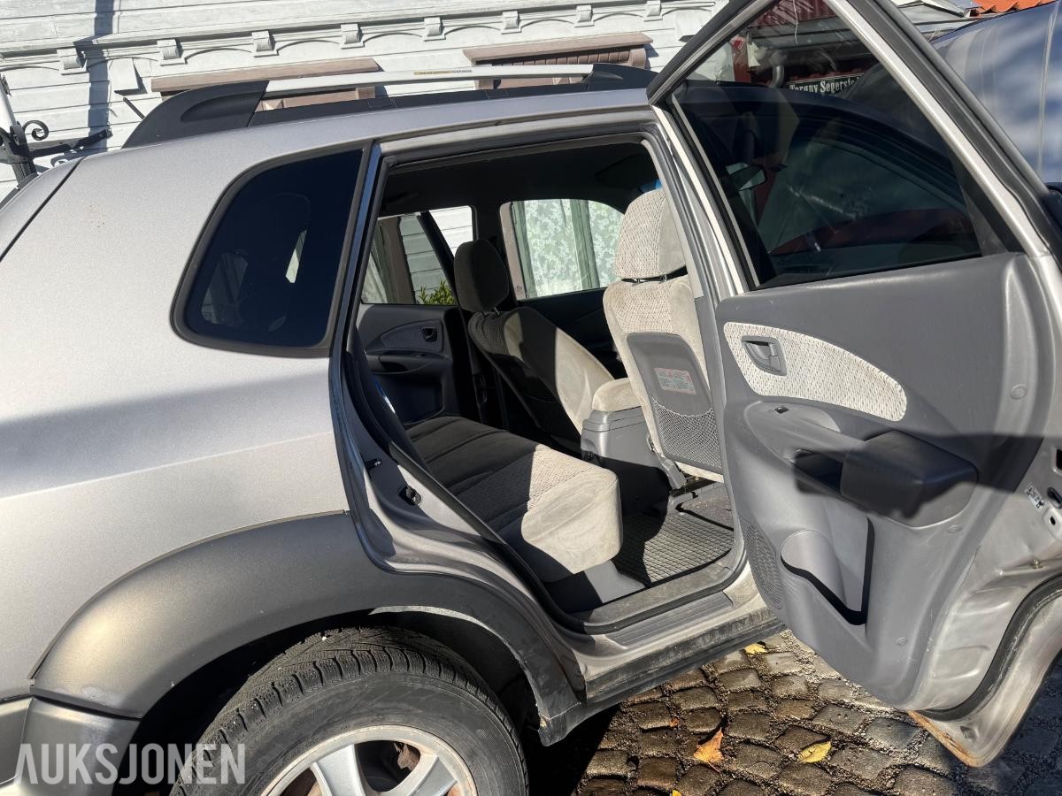 2005 Hyundai Tucson 2.0 Diesel 111hk 4WD Reparasjonsobjekt 