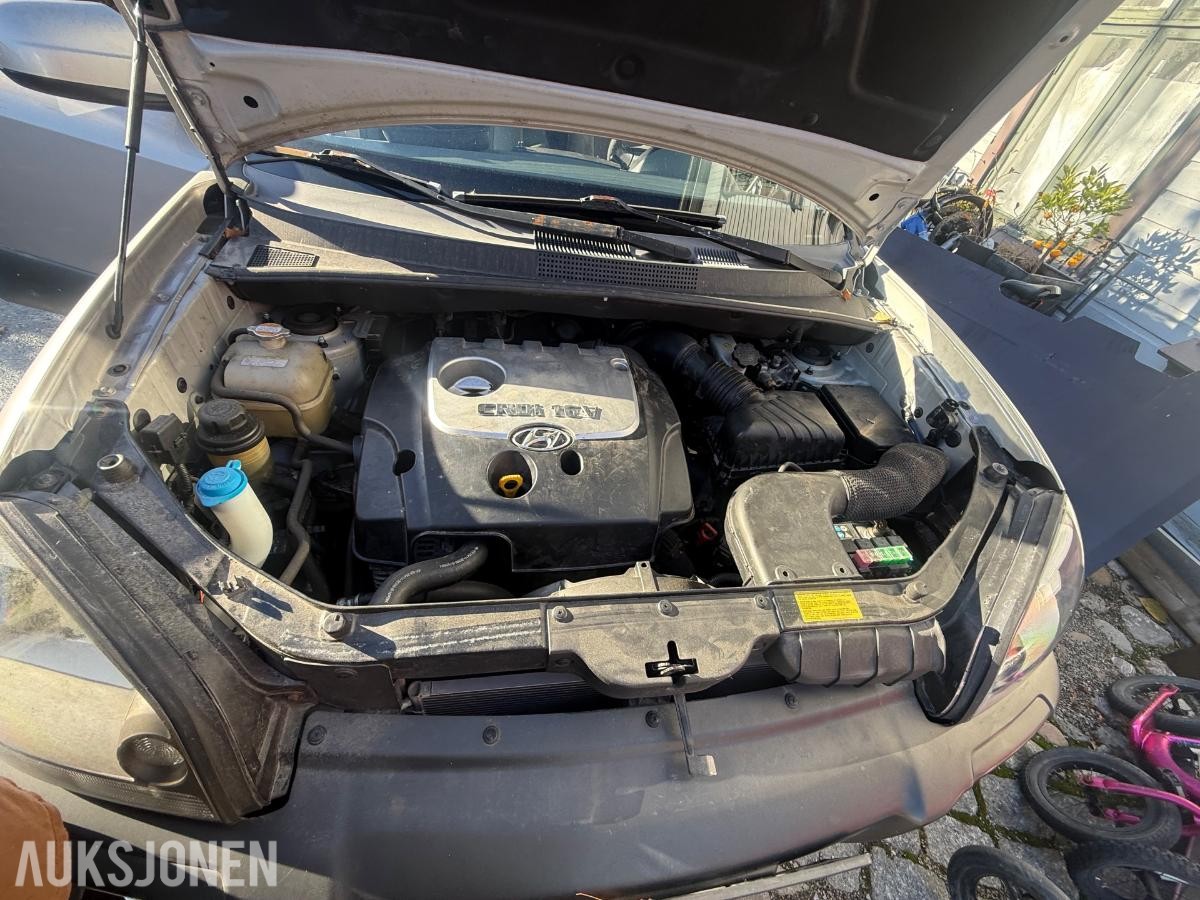 2005 Hyundai Tucson 2.0 Diesel 111hk 4WD Reparasjonsobjekt 