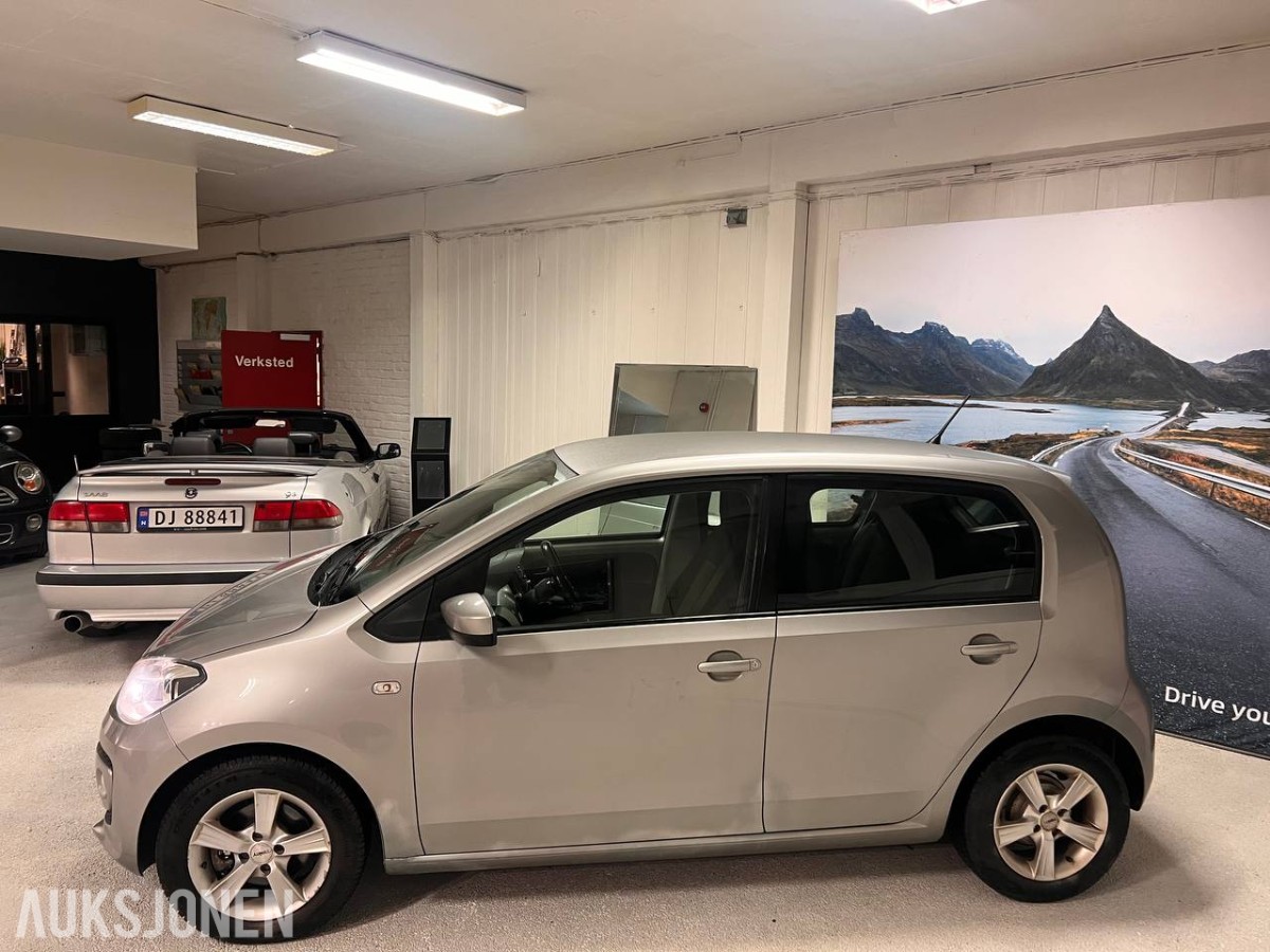2015 Volkswagen UP! 60hk