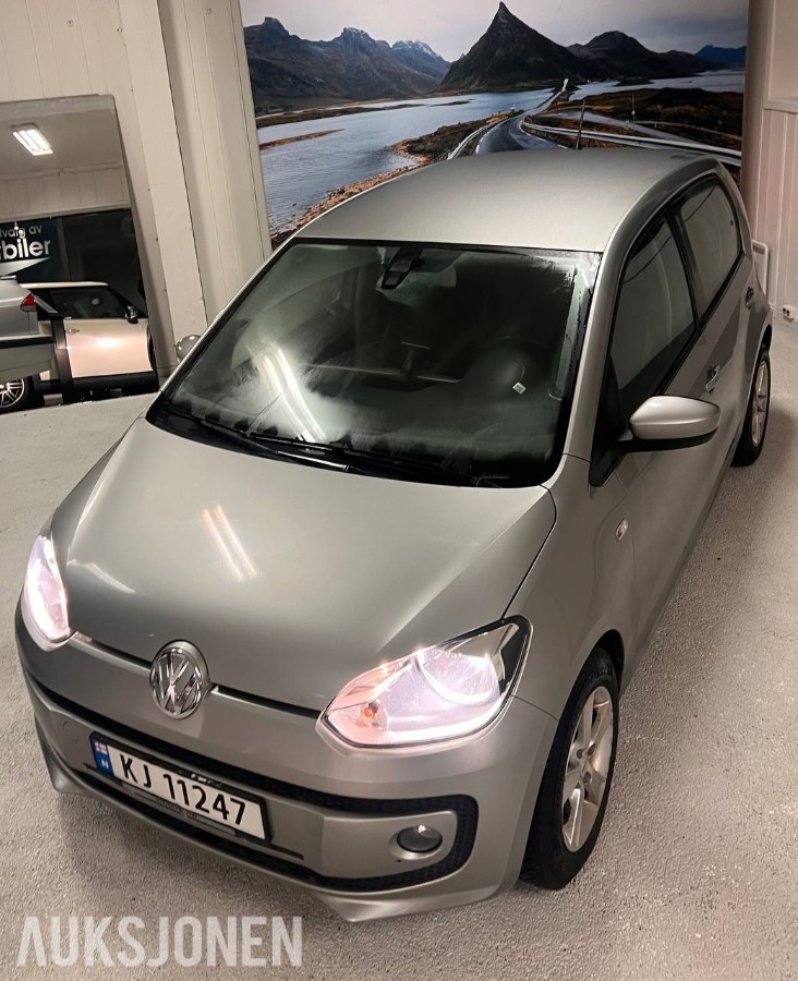 2015 Volkswagen UP! 60hk