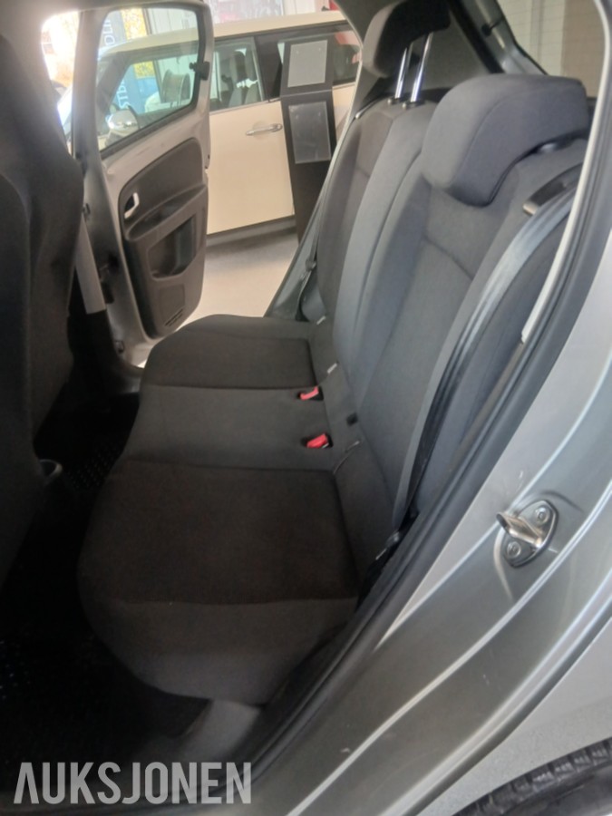 2015 Volkswagen UP! 60hk