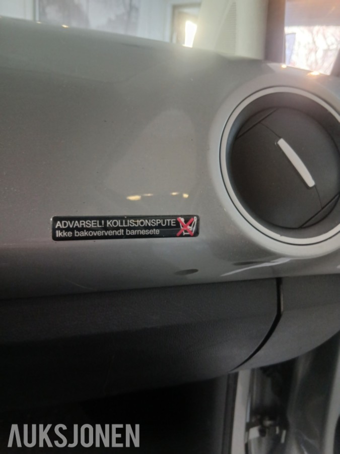 2015 Volkswagen UP! 60hk