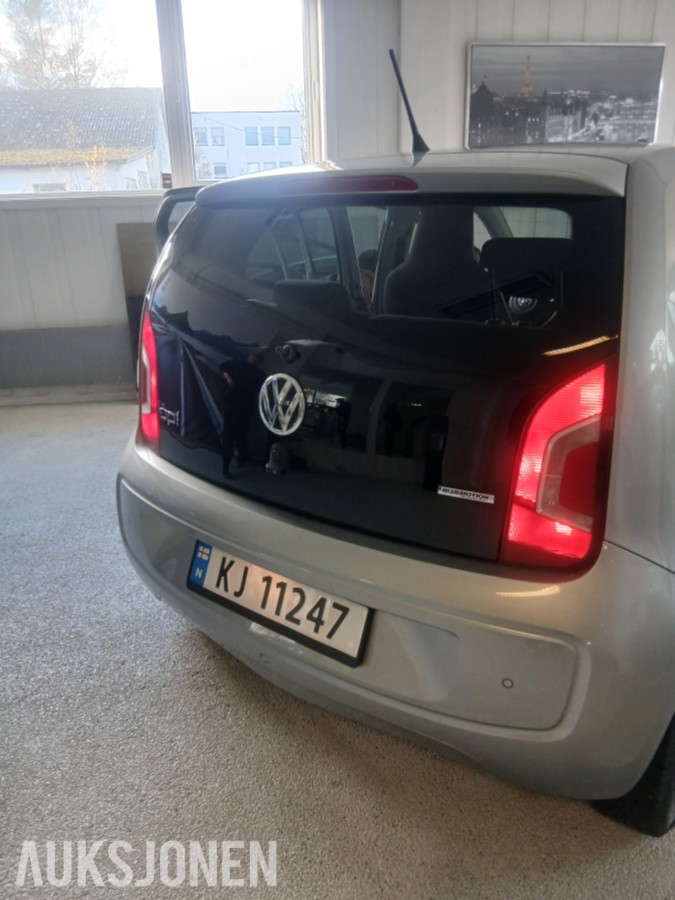 2015 Volkswagen UP! 60hk