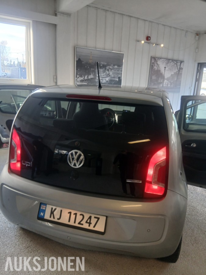 2015 Volkswagen UP! 60hk