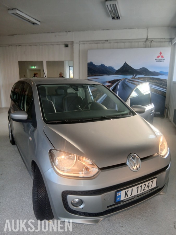 2015 Volkswagen UP! 60hk