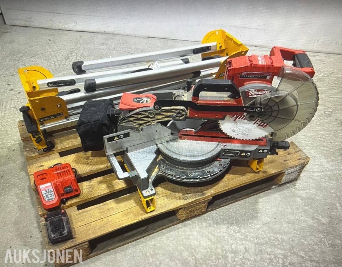 Milwaukee  FMS254 kappsag og gjerdesag