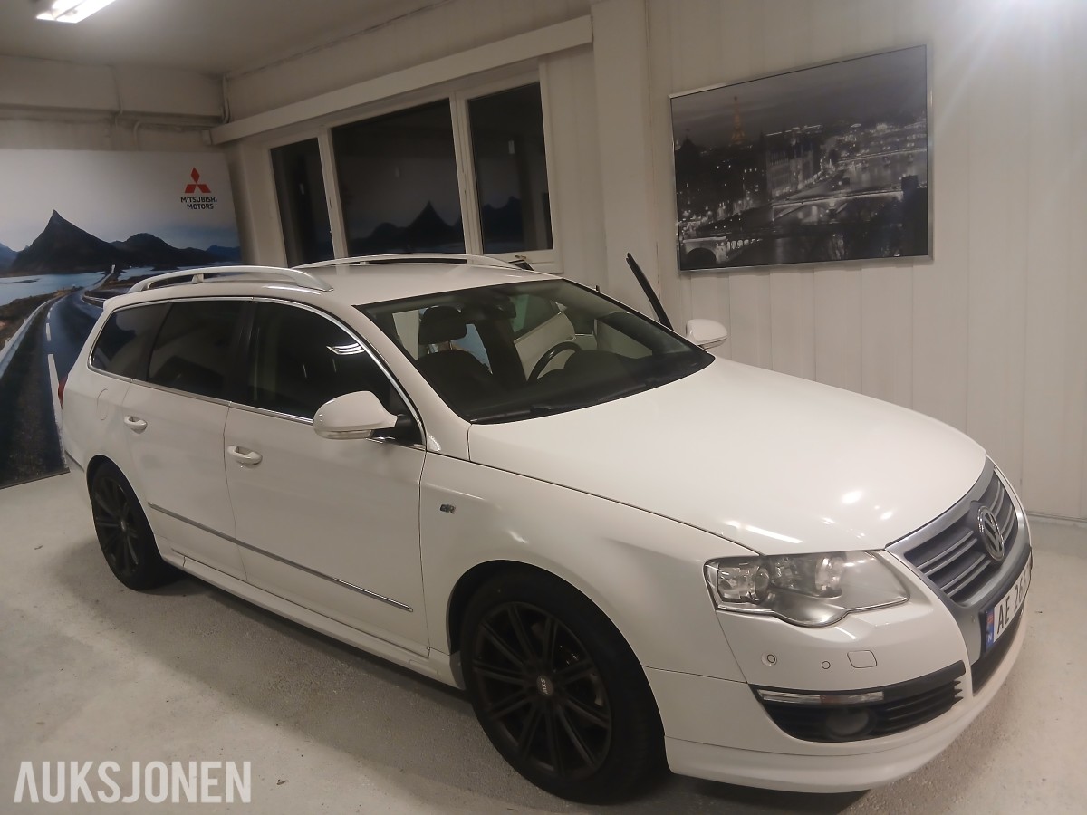 2010 Volkswagen PASSAT 2.0-140 D R-Line DSG / EU-OK til 09.2028 / H.feste