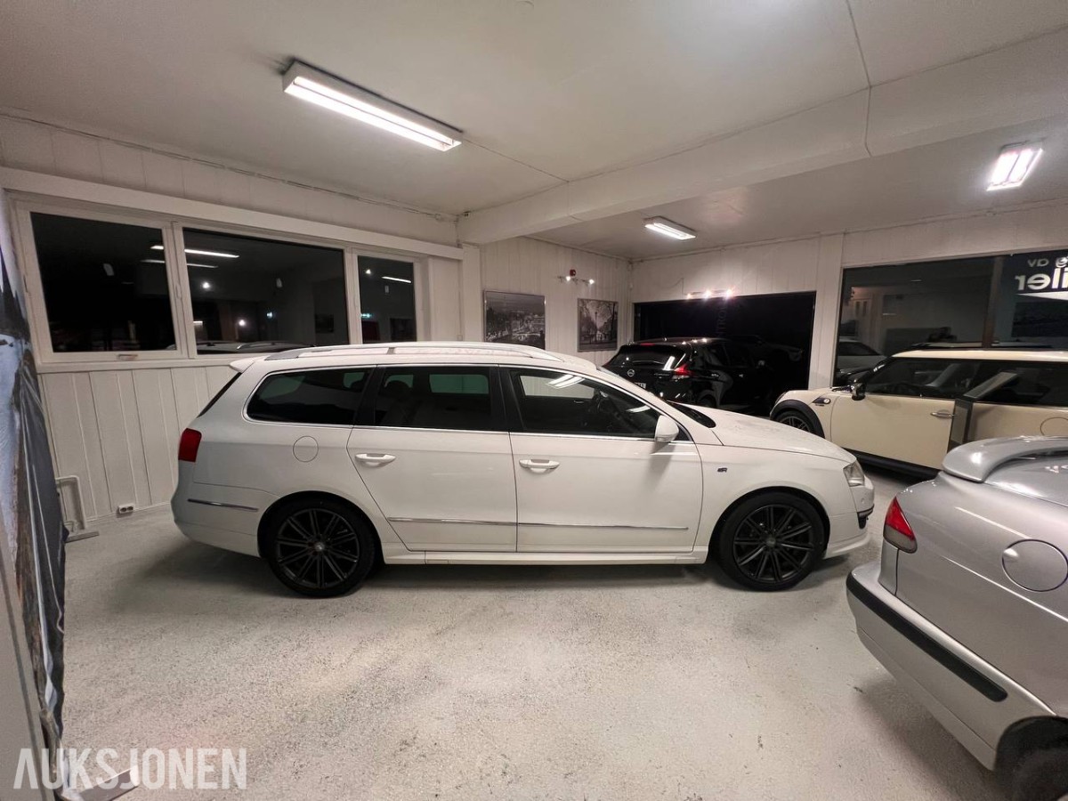 2010 Volkswagen PASSAT 2.0-140 D R-Line DSG / EU-OK til 09.2028 / H.feste