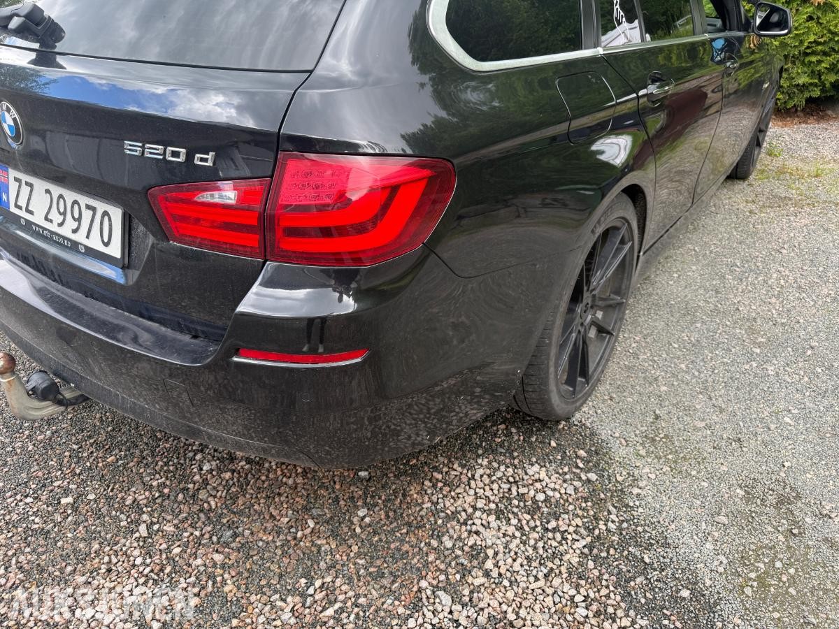 2011 BMW 520D 184HK AUTOMAT CRUISEKONTROLL HENGERFESTE