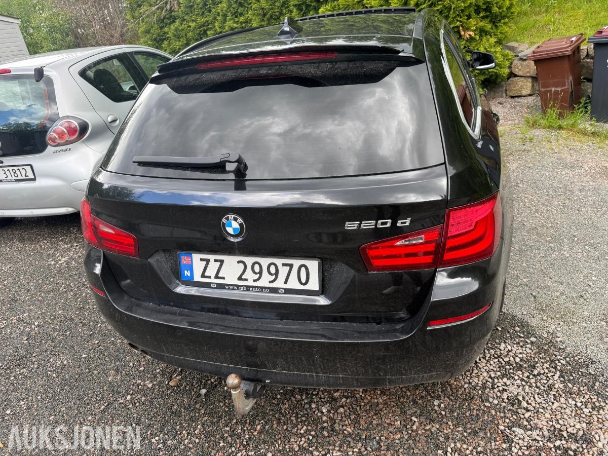 2011 BMW 520D 184HK AUTOMAT CRUISEKONTROLL HENGERFESTE