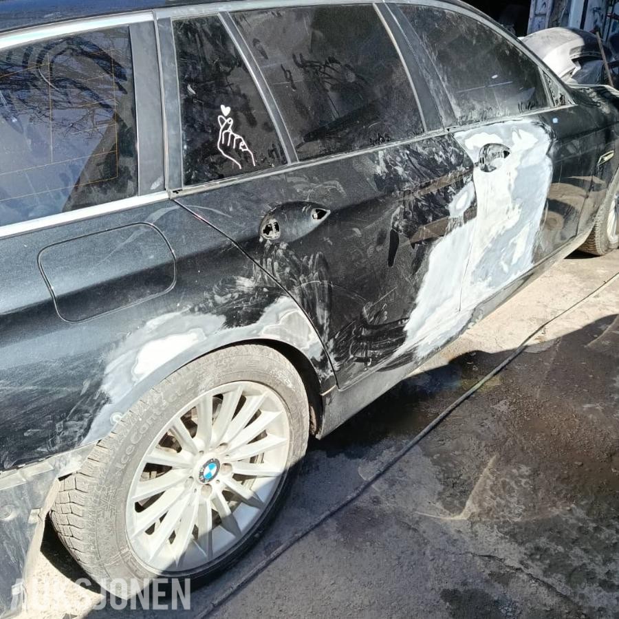 2011 BMW 520D 184HK AUTOMAT CRUISEKONTROLL HENGERFESTE
