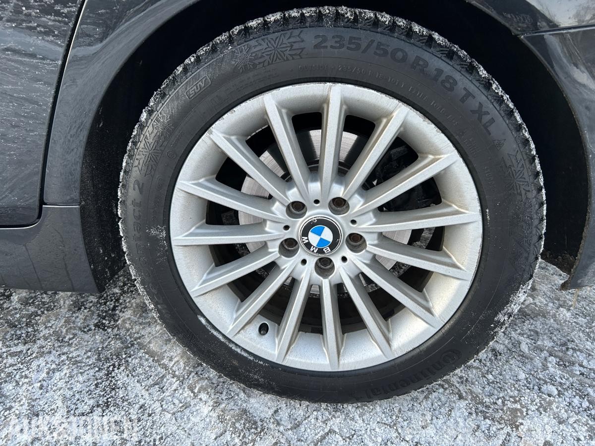 2011 BMW 520D 184HK AUTOMAT CRUISEKONTROLL HENGERFESTE