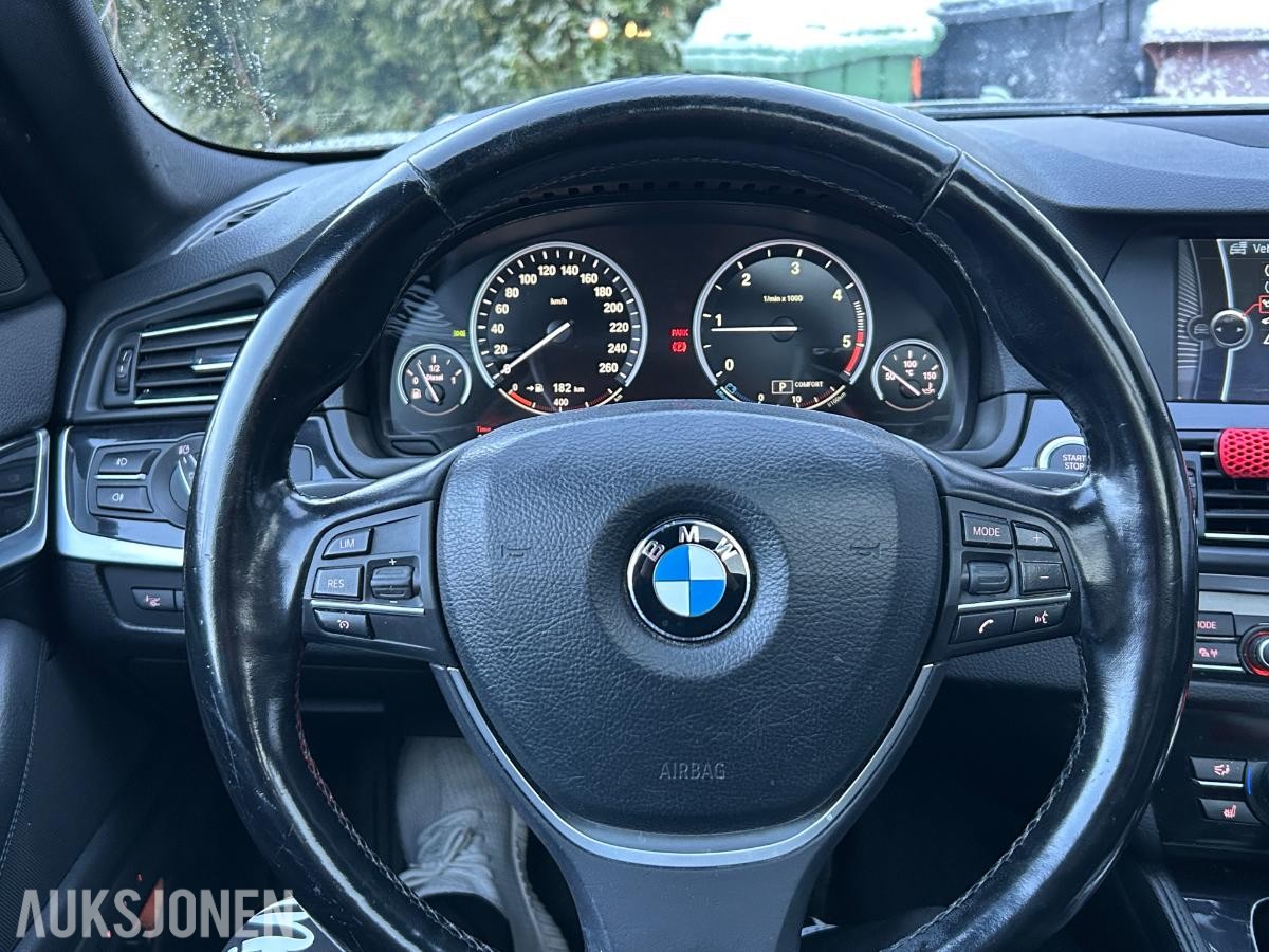 2011 BMW 520D 184HK AUTOMAT CRUISEKONTROLL HENGERFESTE