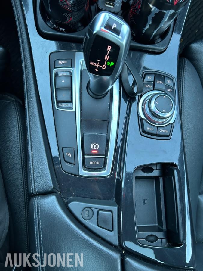 2011 BMW 520D 184HK AUTOMAT CRUISEKONTROLL HENGERFESTE