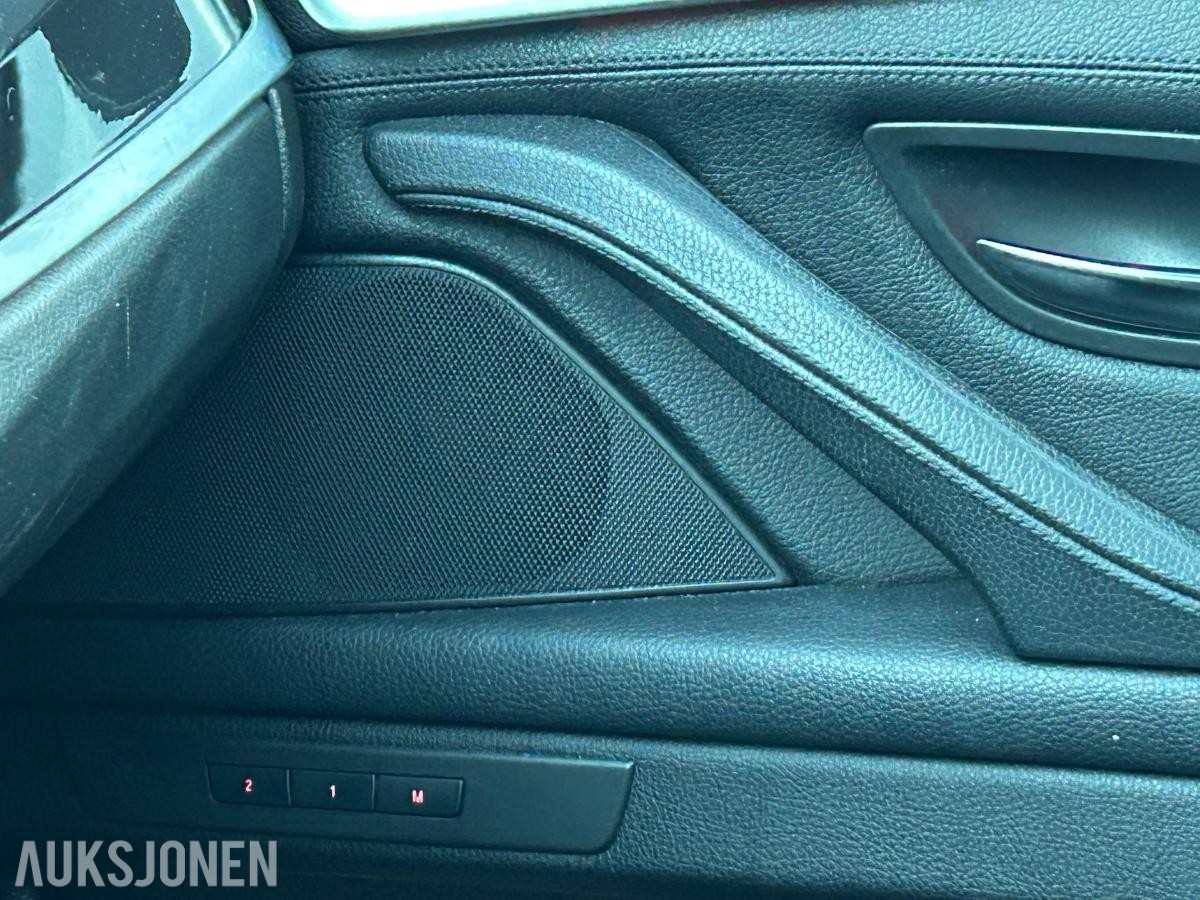 2011 BMW 520D 184HK AUTOMAT CRUISEKONTROLL HENGERFESTE