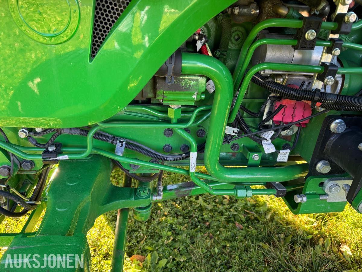 2021 John Deere 4066 Traktor