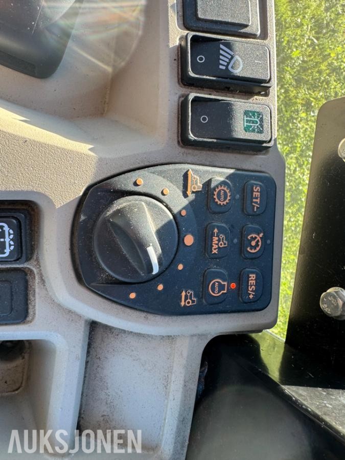 2021 John Deere 4066 Traktor