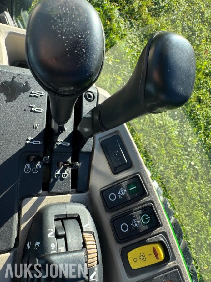 2021 John Deere 4066 Traktor