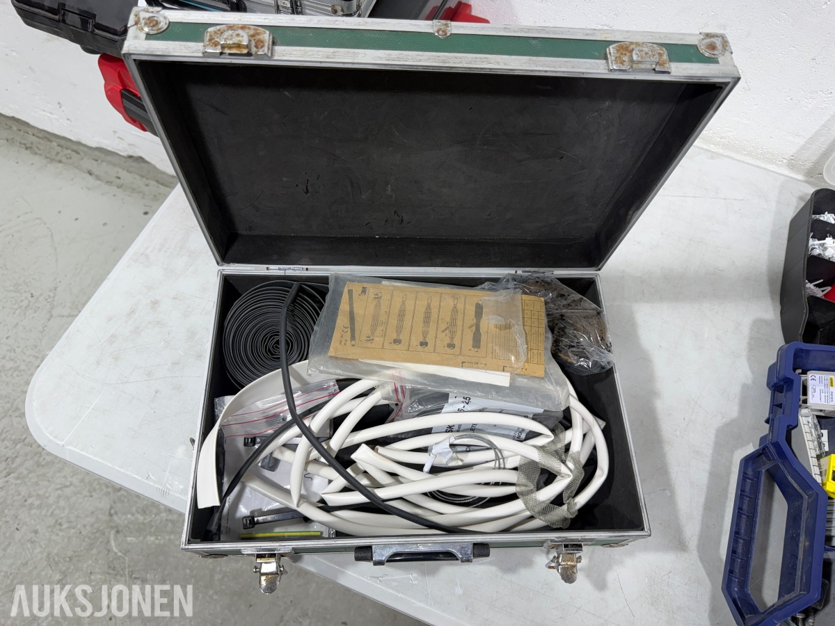 Stort parti Castor, WAGO og elektro-/installasjonsmateriell