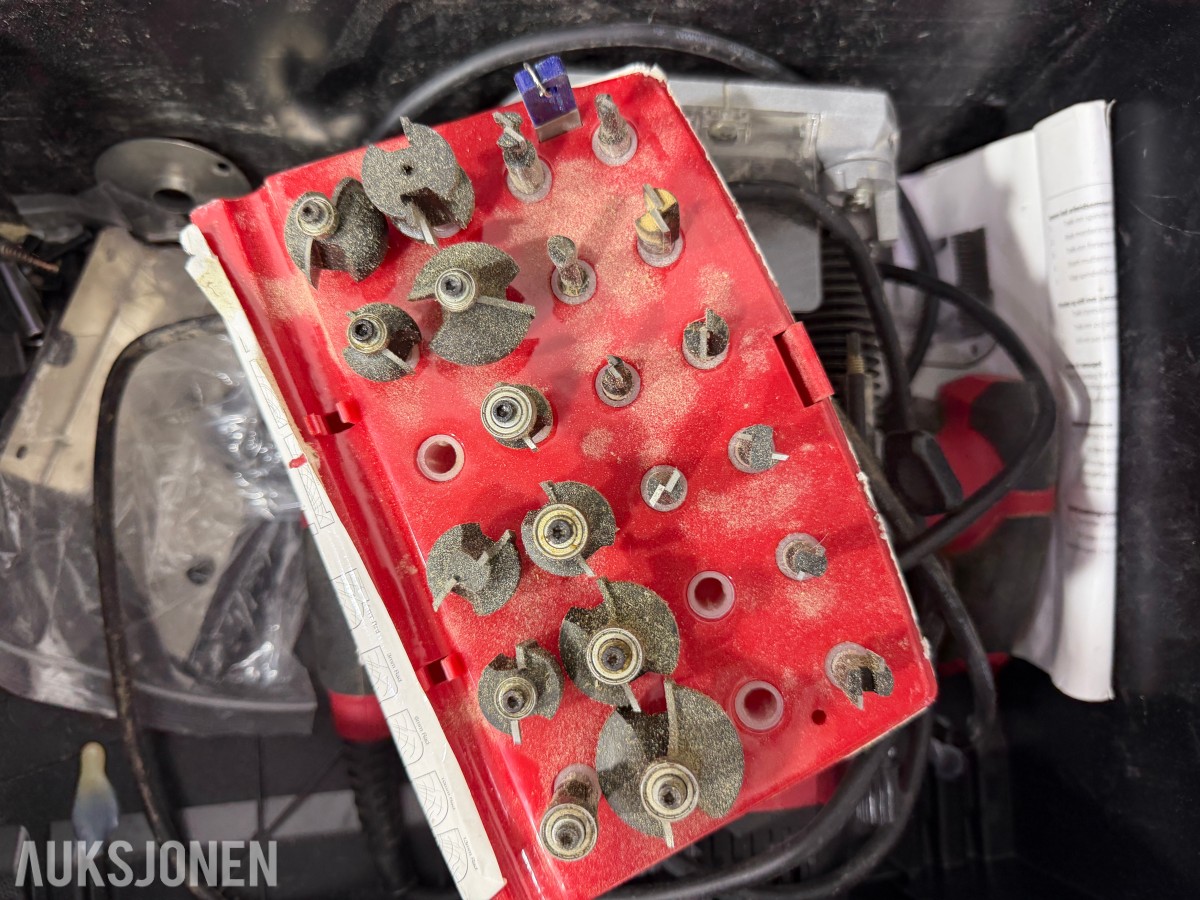 Parti elektroverktøy fra Hilti, Bosch, Hitachi og Steinel