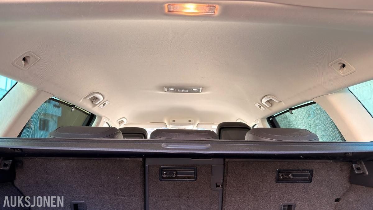 2015 Volkswagen Passat 1,6 TDI 120hk Highline Automat, Kamera, Adaptiv cruisekontroll